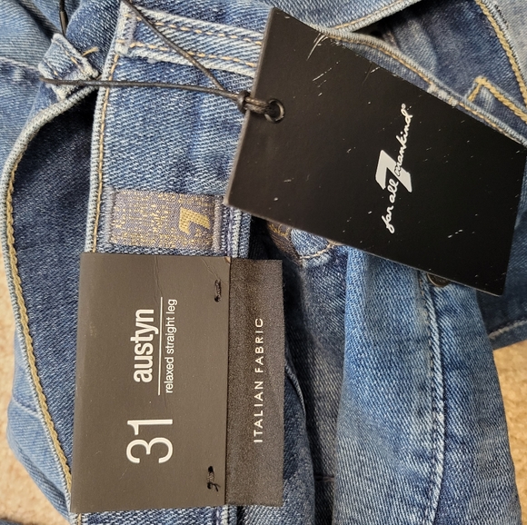 7 For All Mankind - Austyn Relaxed Straight Leg - Picture 6 of 7